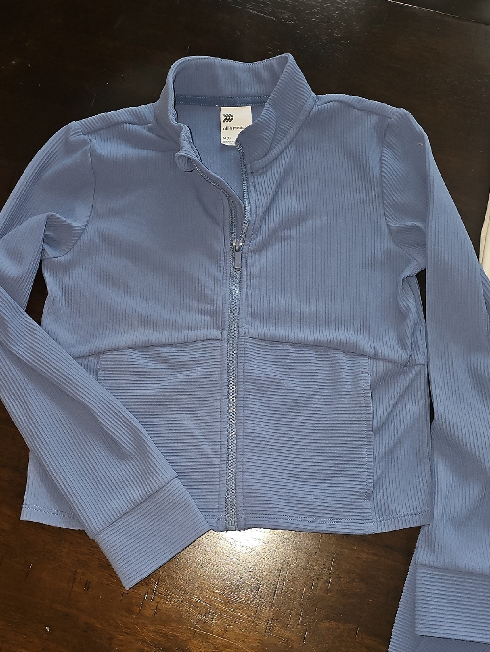 All In Motion Ribbed Active Wear Set w/shirt - Picture 2 of 10